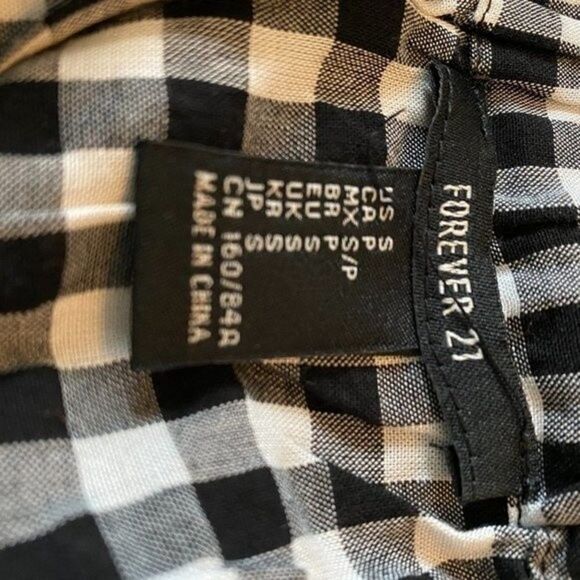 Forever 21 Gingham Puff Sleeve Top - Picture 3 of 3